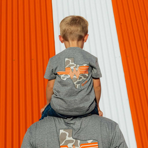 0826_BURLEBO_Whataburger_PDP_Y-SST-WBTX26-DHG-2-LIFESTYLE-WEB.jpg