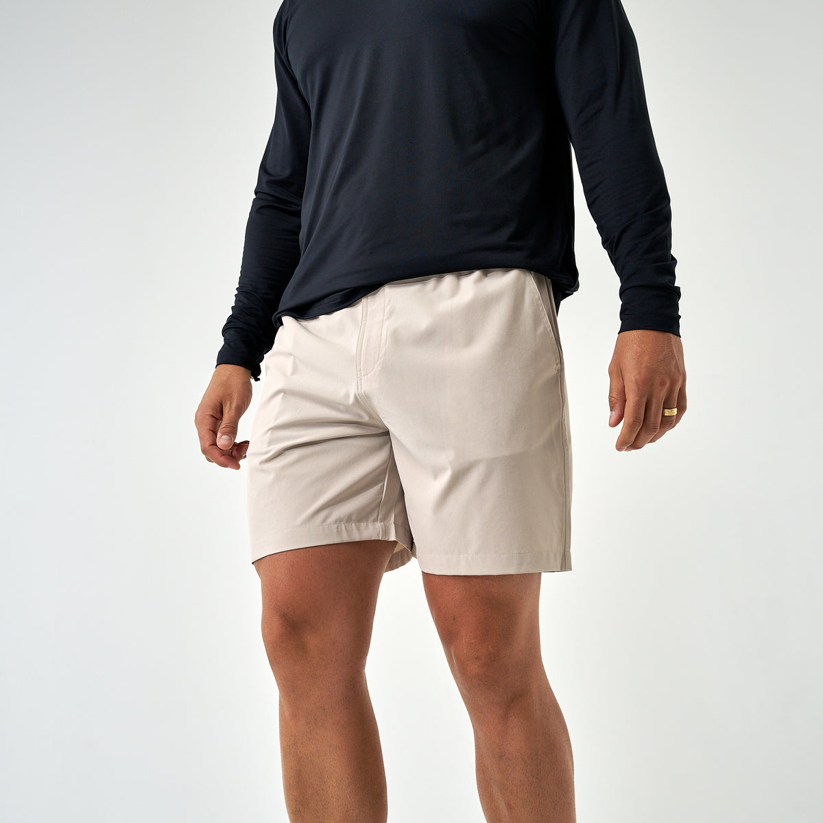 Everyday Short - Light Khaki - Into The Wild Pocket