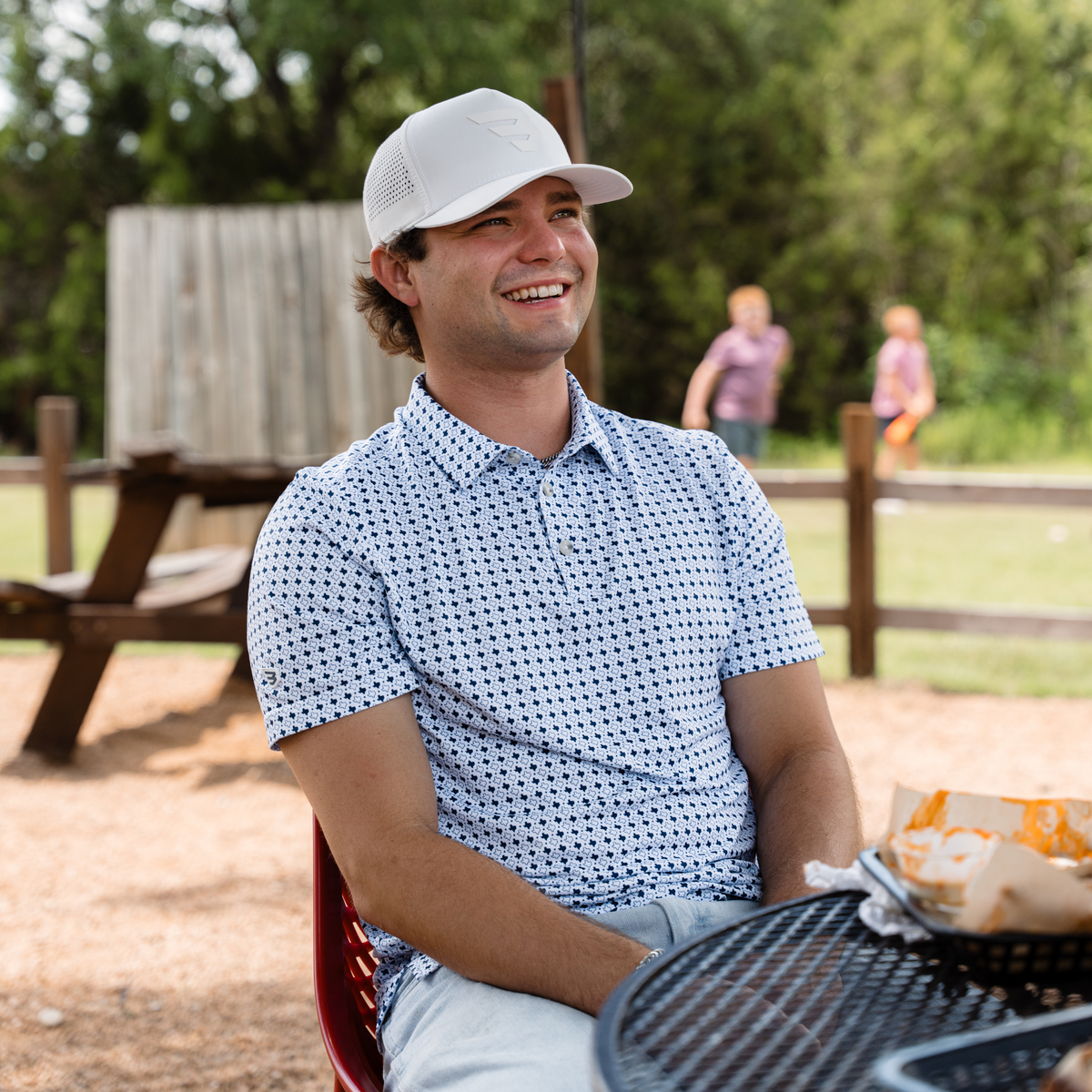 Performance Polo - Texas White & Navy